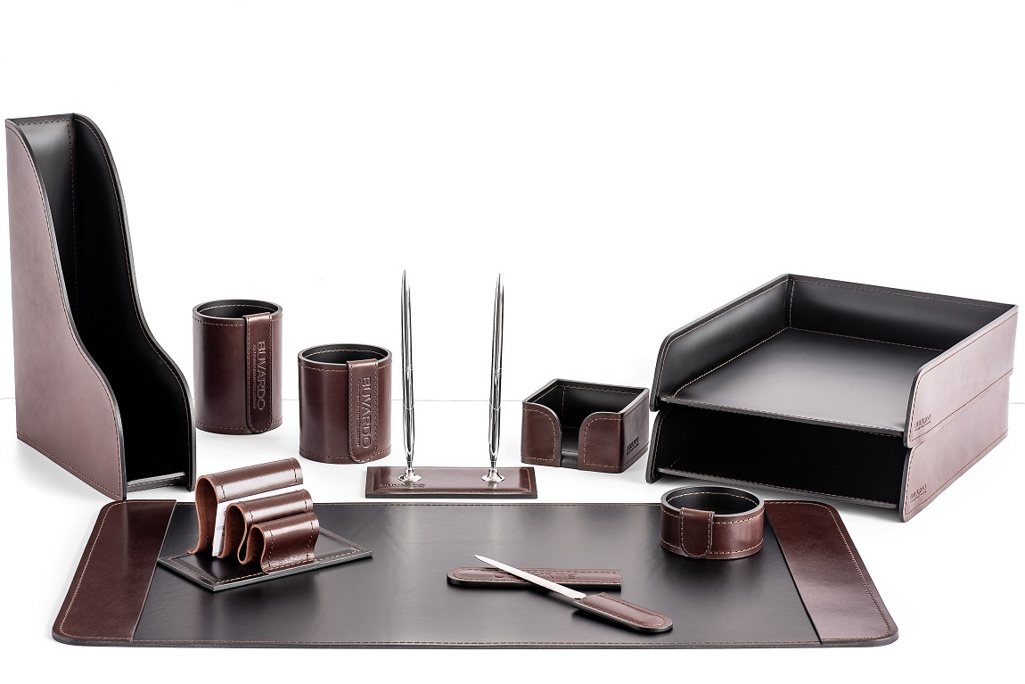 Набор на стол руководителя 11 предметов из кожи FG Brown/черный Premium
